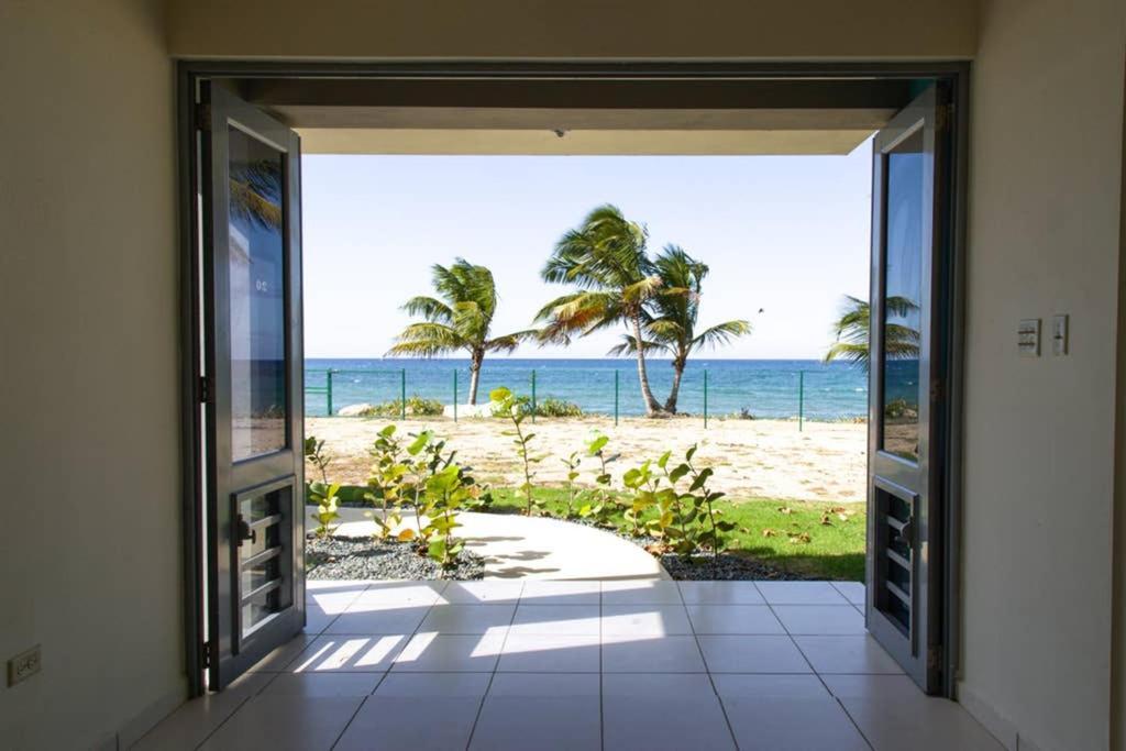 Casa Del Mar !!! Ocean Front Villa Aguada Bagian luar foto